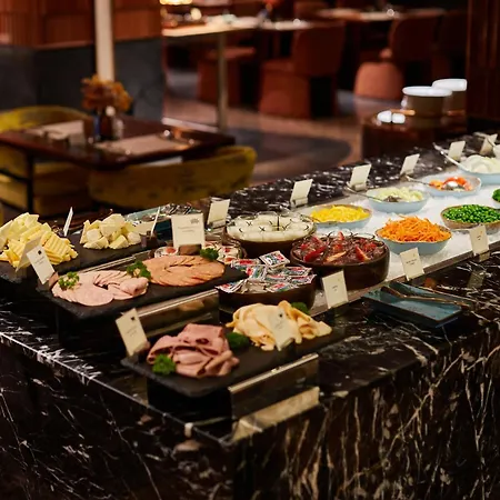 Valia Bangkok Sukhumvit 24 By Kingston Hotels-2